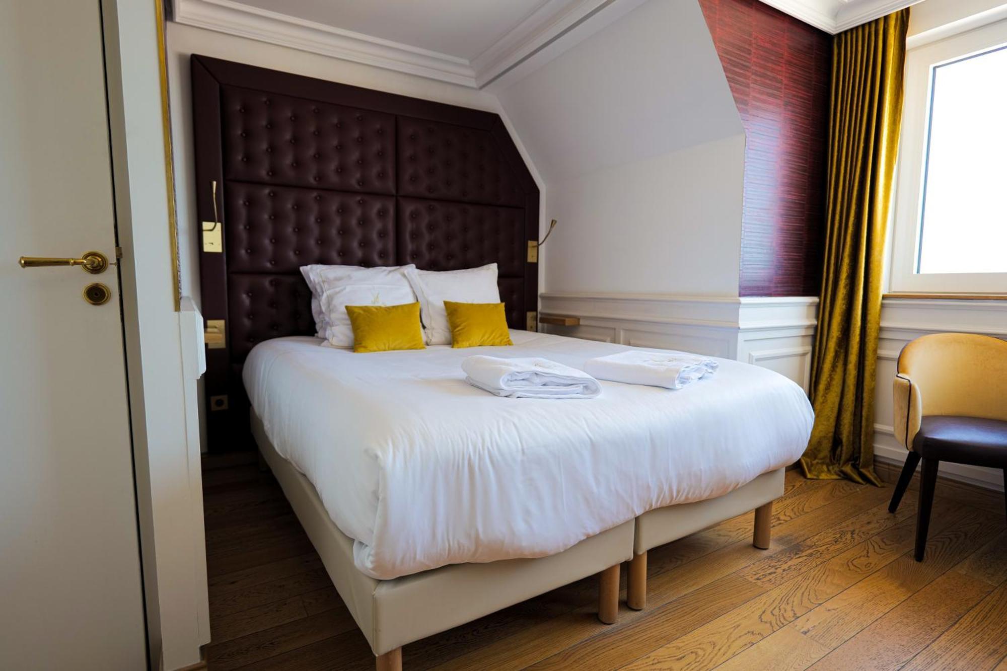 Hotel Merveilleux Cote Mer 敦刻尔克 外观 照片